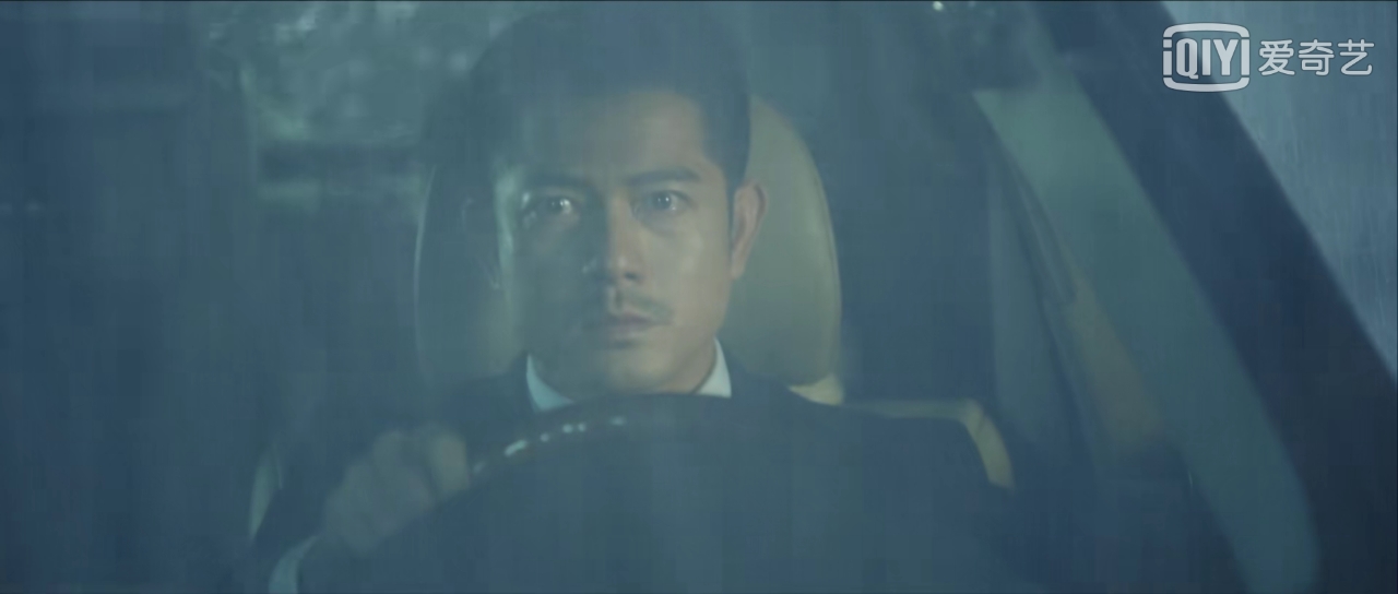 孙红雷用一个龙背墙的故事,揭开了《全民目击》的假象