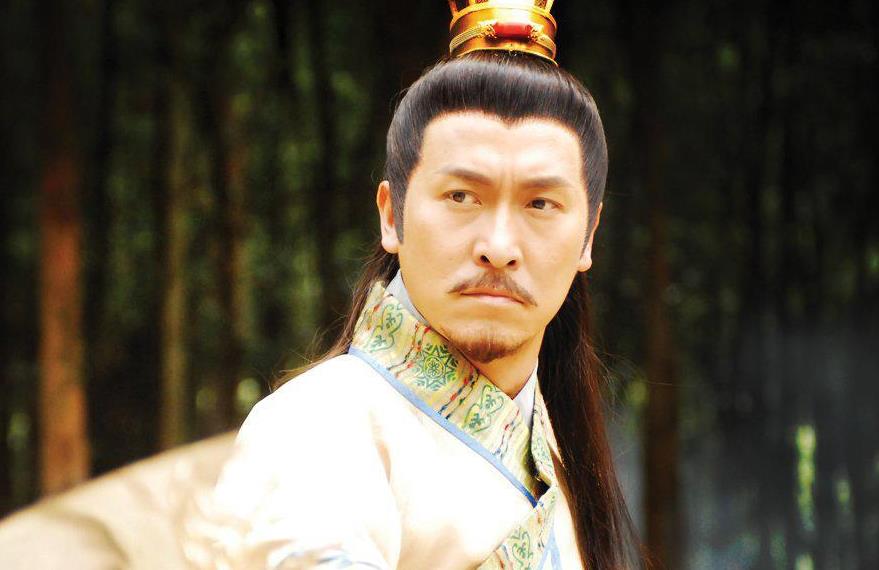 朱允炆顺利登基,为何只坐了四年的时间!只因登基前做了这件事!