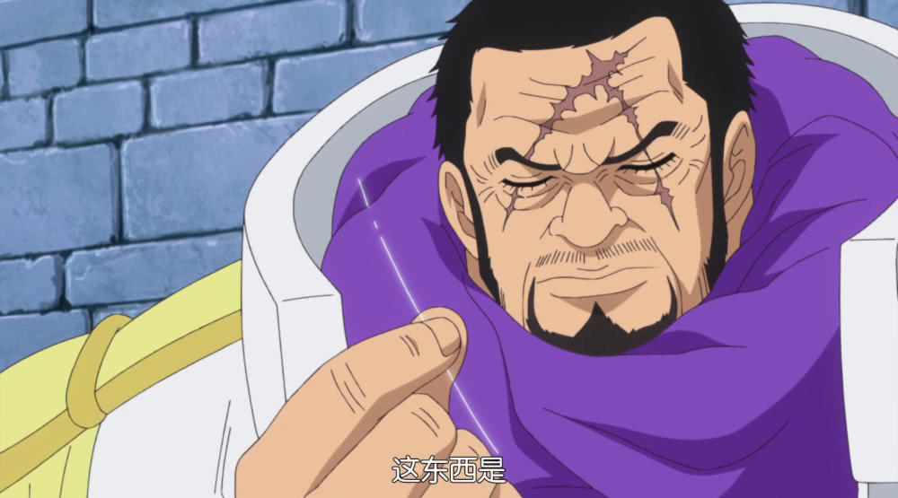 海贼王:四皇红发断手后,实力到底有没有受到影响?藤虎鹰眼证实