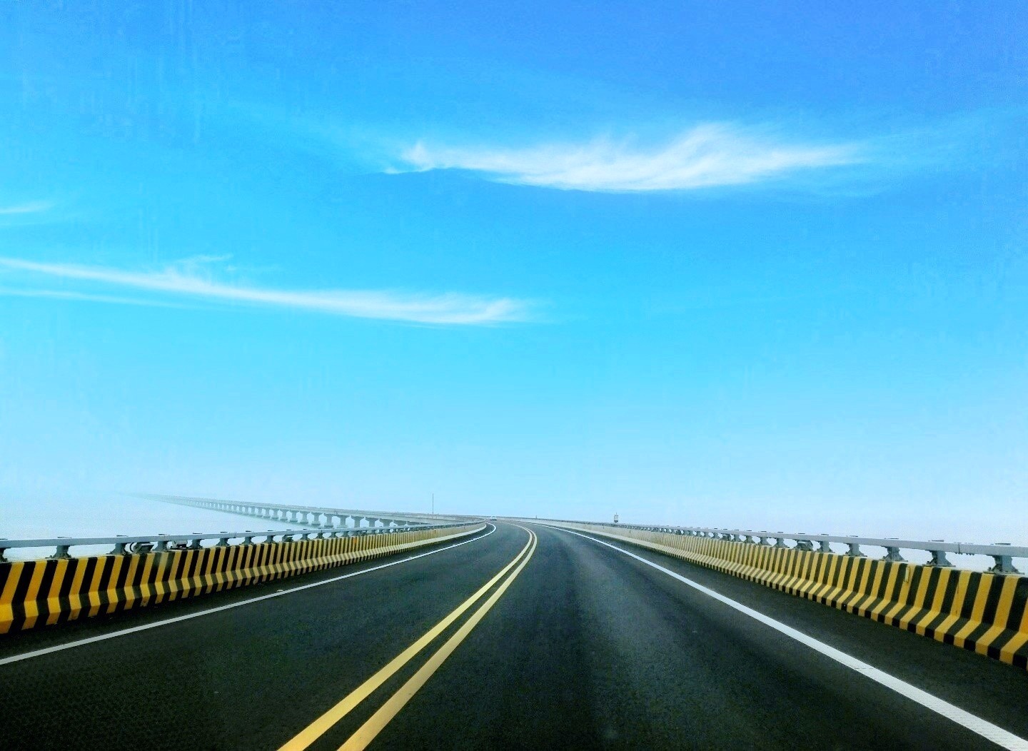 生活除了眼前的苟且  还有诗和远方