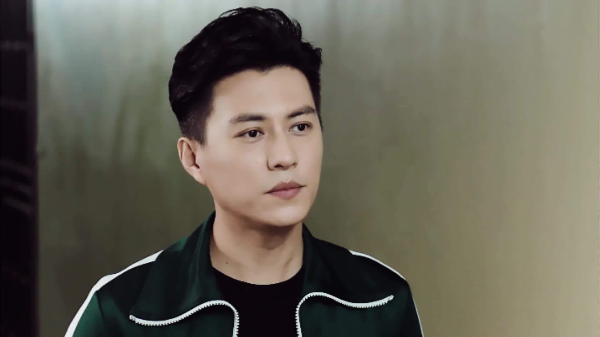 权色交易官场文:流浪的他,碰上了美女上司,从此开启逆袭之路!