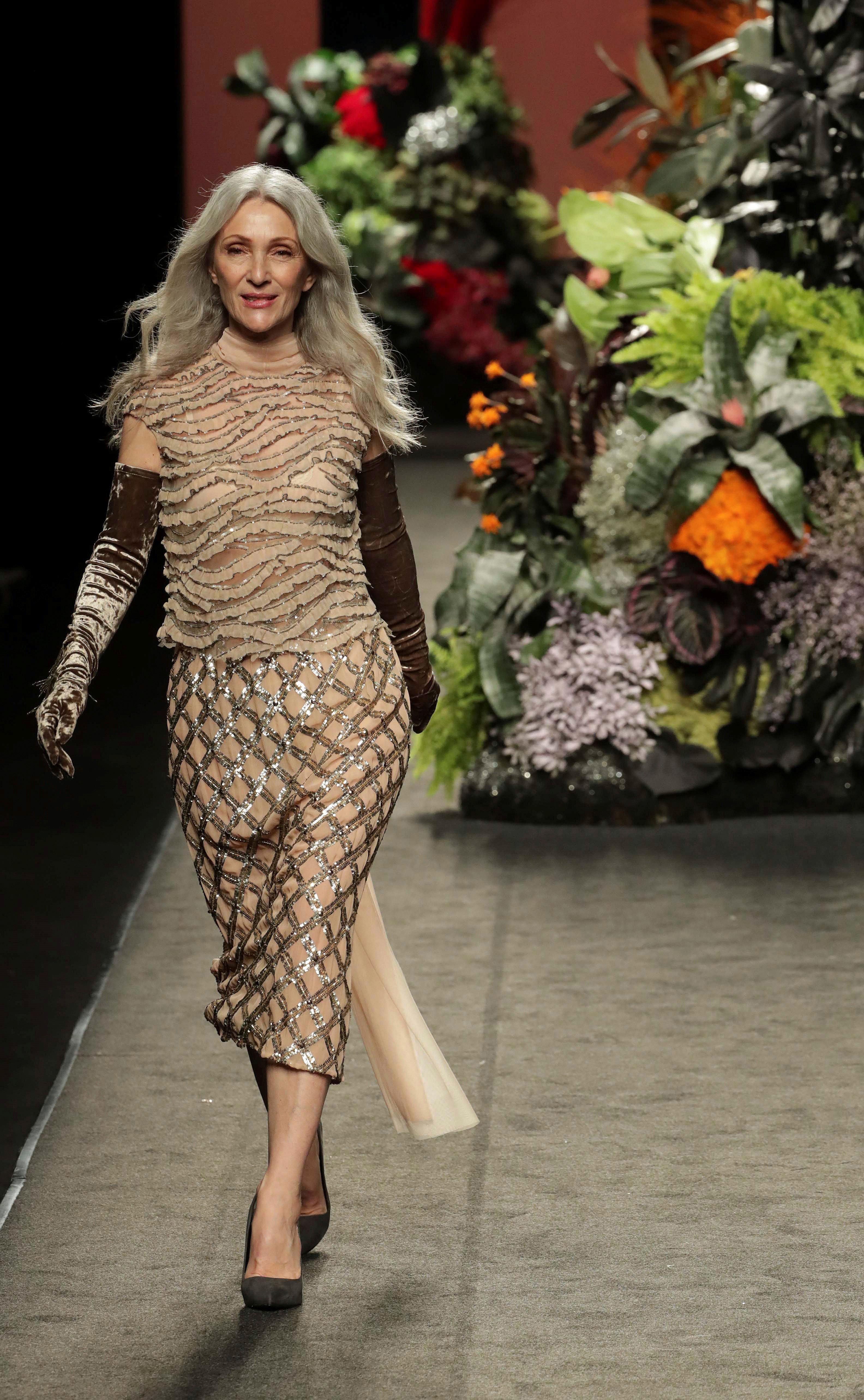 [8](外代二线)马德里时装周——设计师杜约斯时装秀