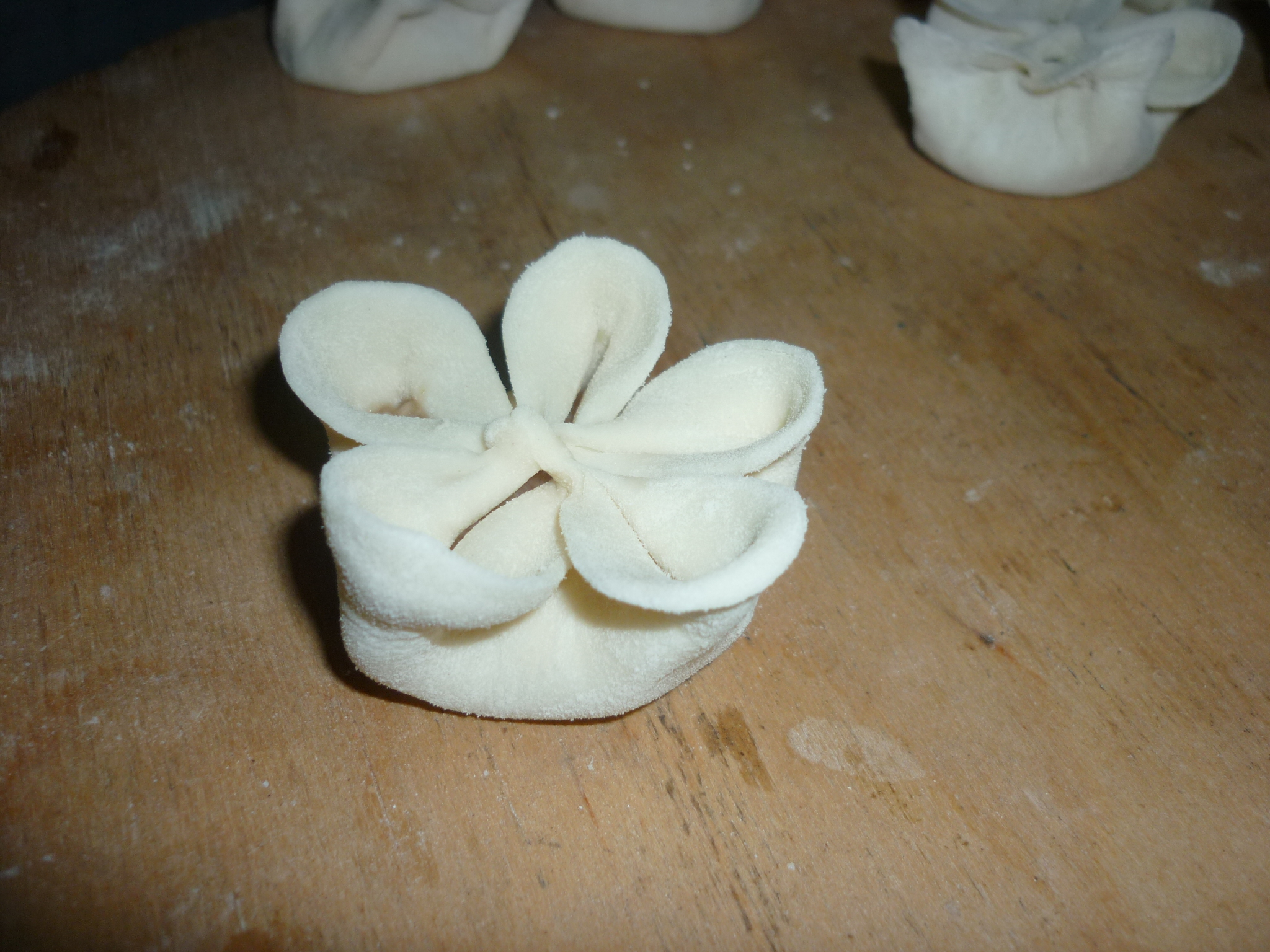 好看又好吃的梅花饺子教程来了!新年让你的饺子在朋友圈脱颖而出