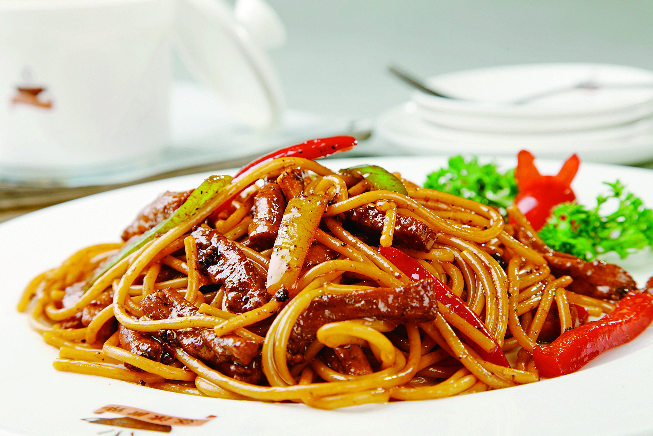 每日推荐六道浙菜:好吃又管饱,黑椒牛柳炒意粉