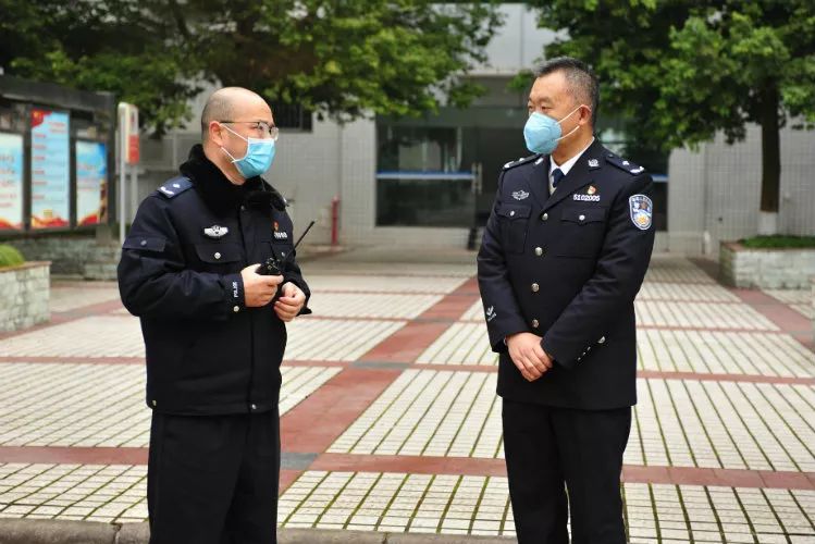 赵举游到四川省资阳强制隔离戒毒所督查疫情防控工作