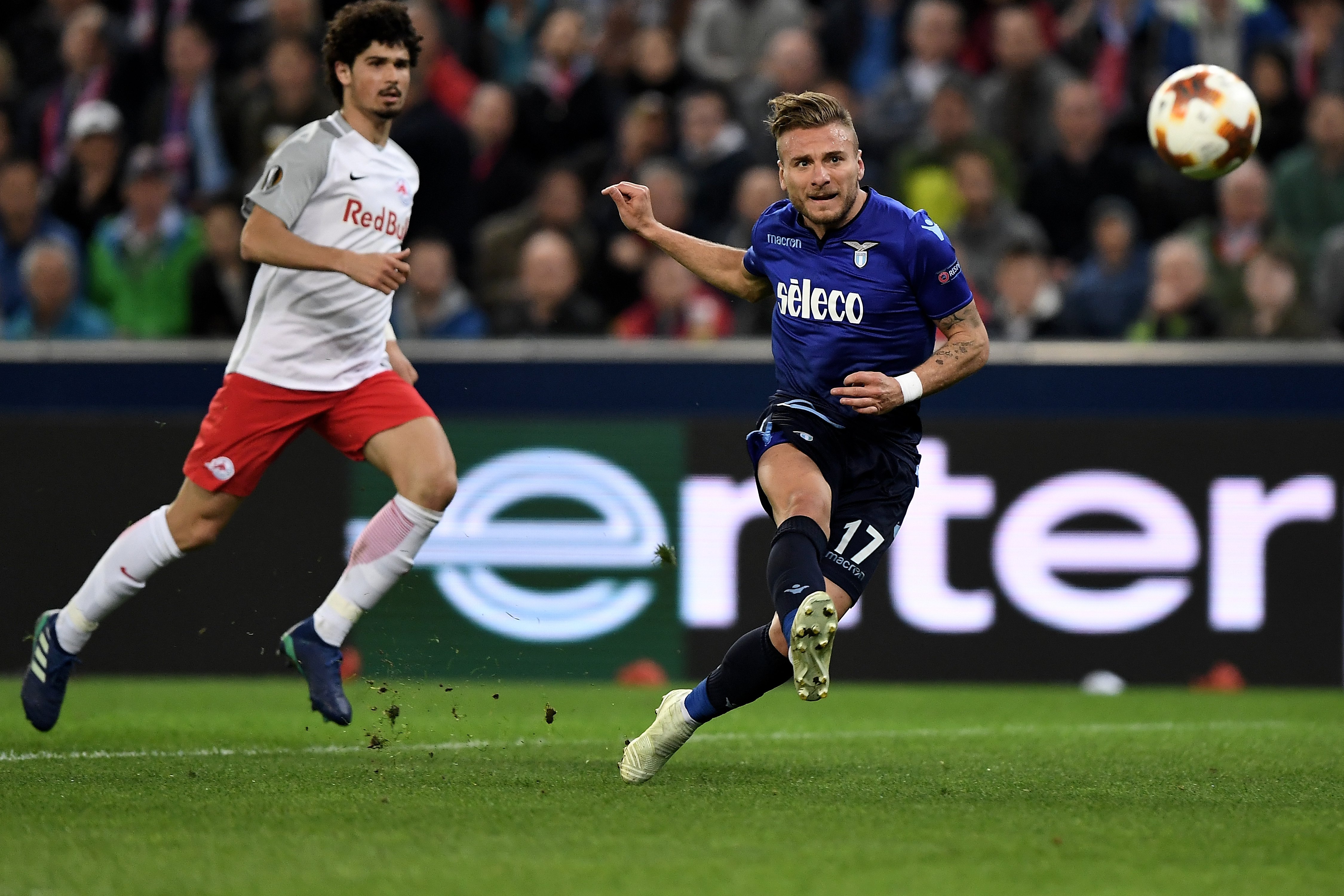 足球——欧罗巴联赛:萨尔茨堡晋级半决赛(16)