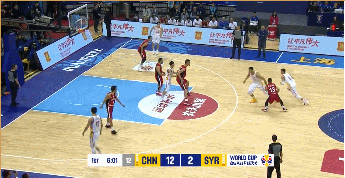 易建联接郭艾伦妙传,上演空中接力.