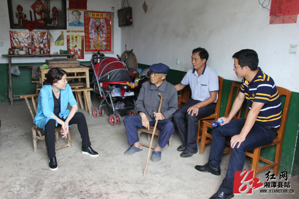 湘潭县:石鼓镇铜梁村里的一堂"特殊"党课