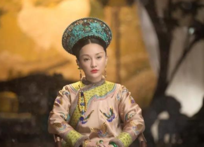 如懿传:亲眼目睹姑母服毒,难产后还被指责,如懿的一生真是悲剧