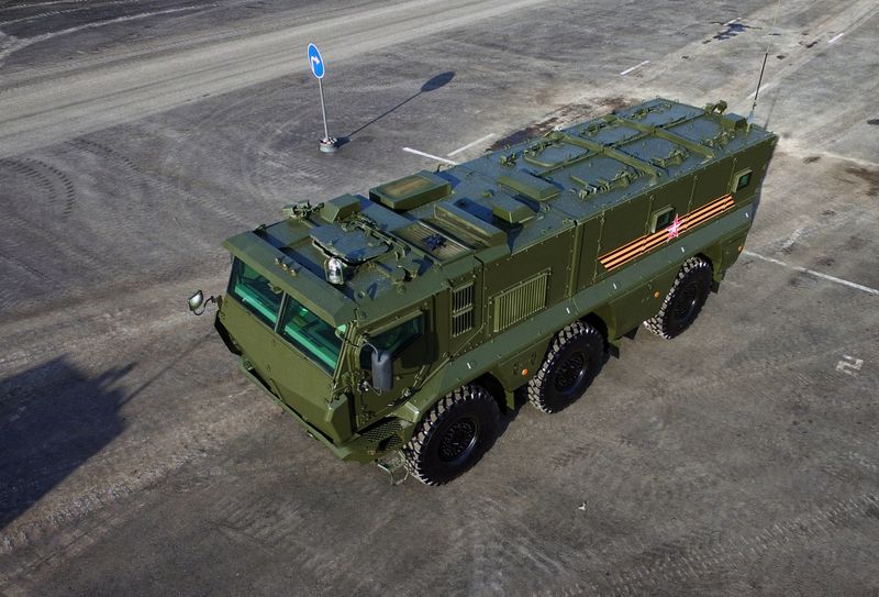 俄最新型"台风"装甲车将首次参加国际军事比赛