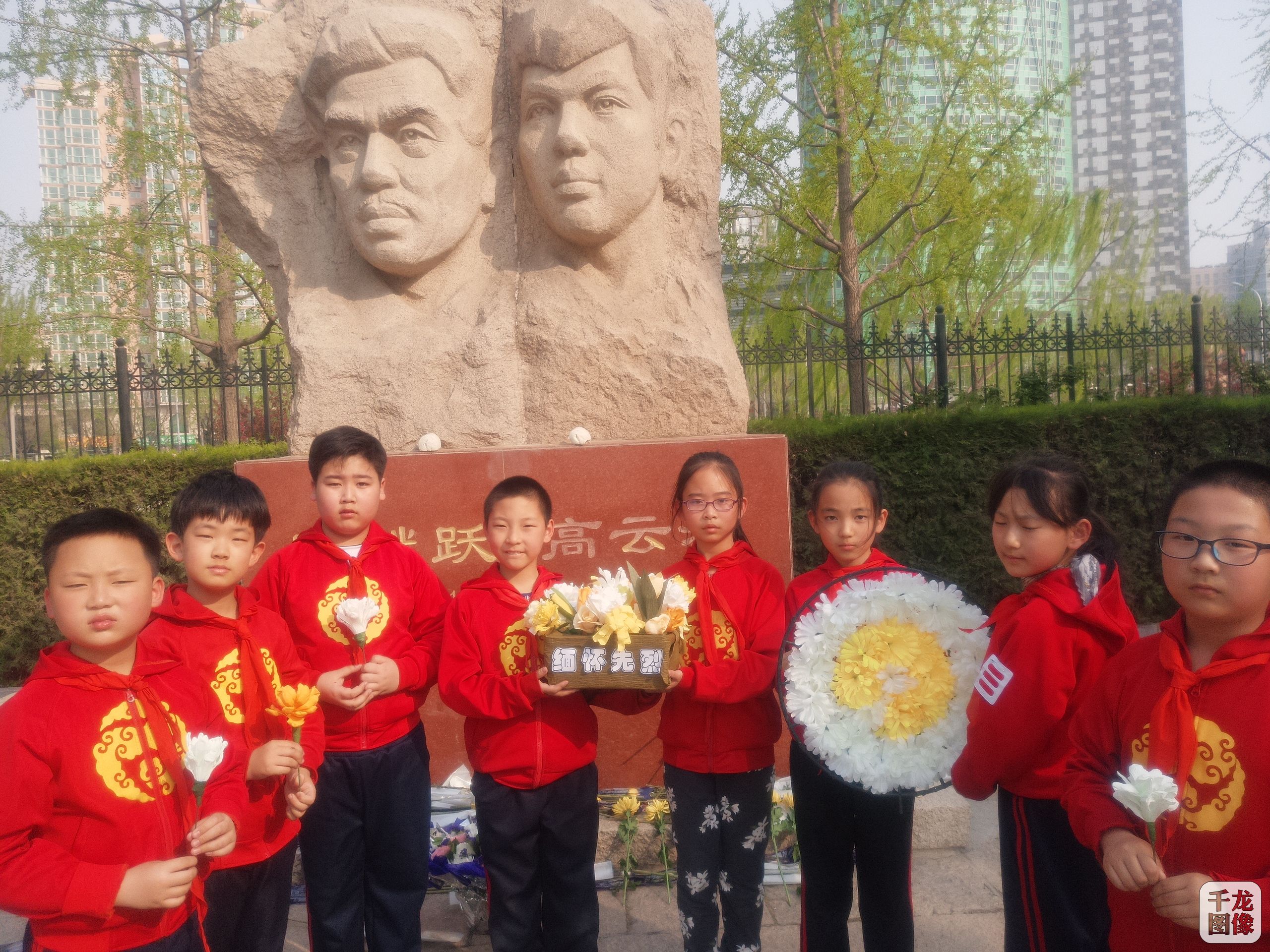 追忆英雄缅怀先烈 金台书院小学开展主题教育活动