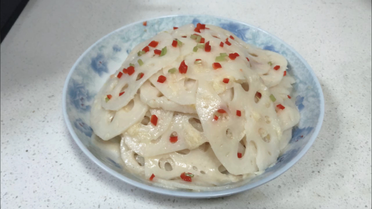 清脆爽口的凉拌藕片需要注意的几个小技巧,好不保留的都告诉你们