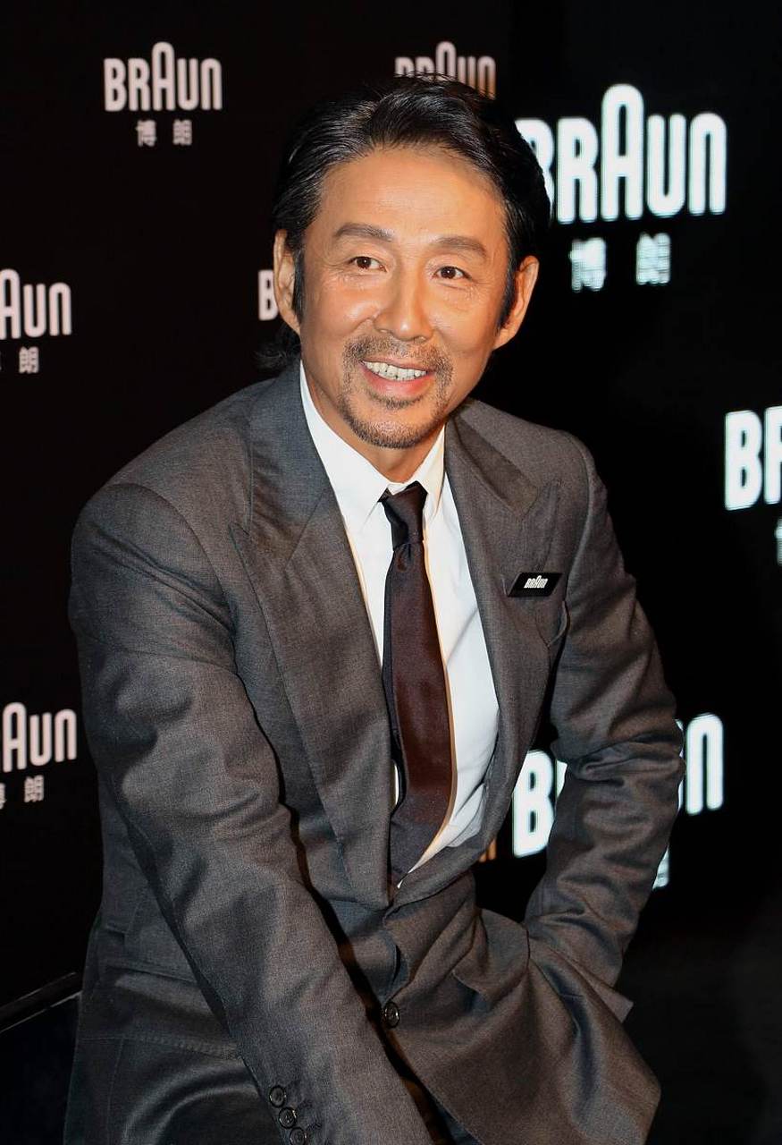 擅长塑造正面人物的老一辈演员们,也有一时"糊涂"的时候  在光芒四射