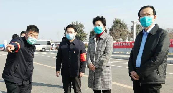 沛县县委书记李淑侠到安国,鹿楼,张寨检查指导农村疫情防控工作