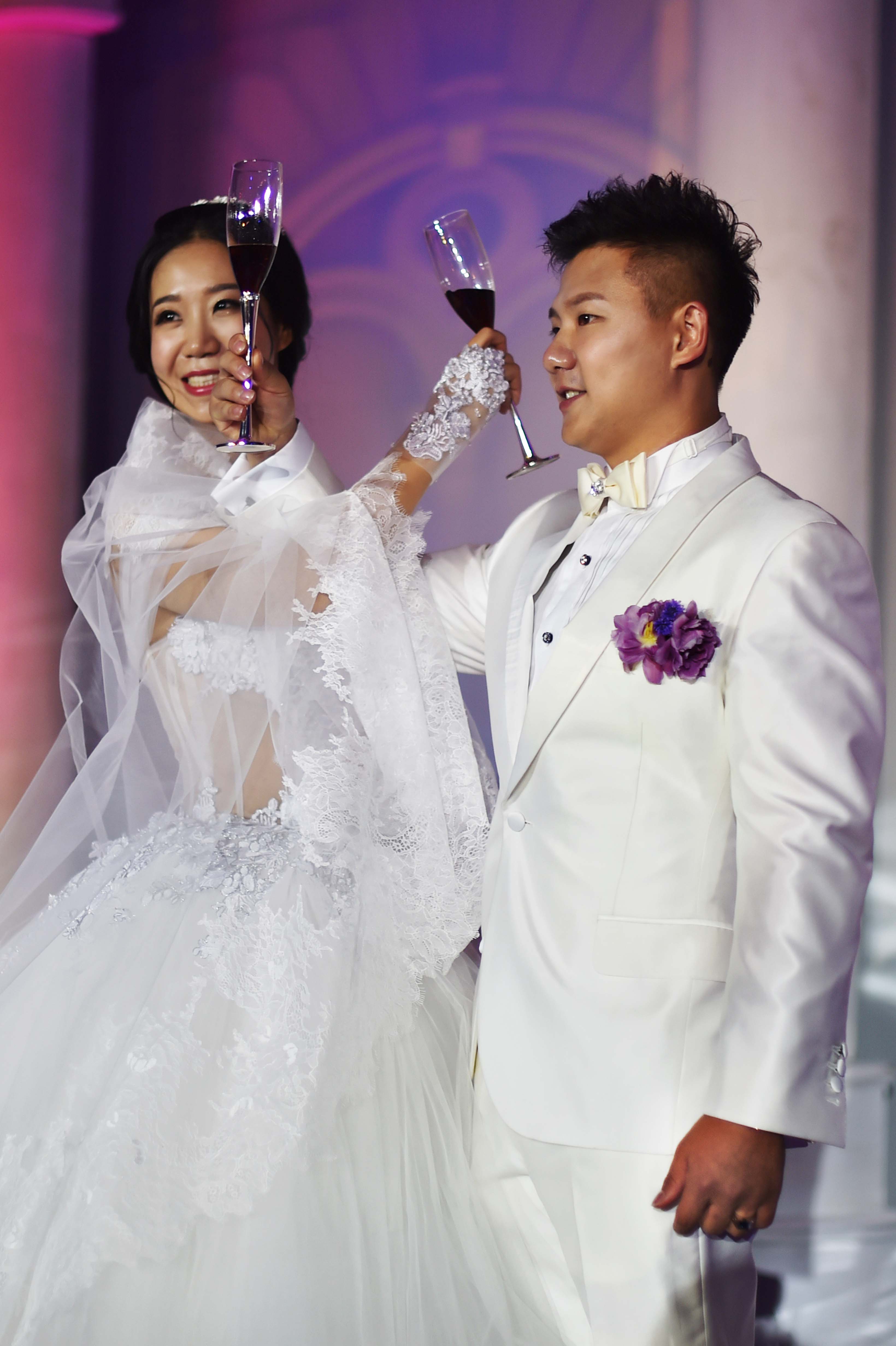 陈一冰怒斥综艺节目没错,没必要澄清与何雯娜分手"实情"了!