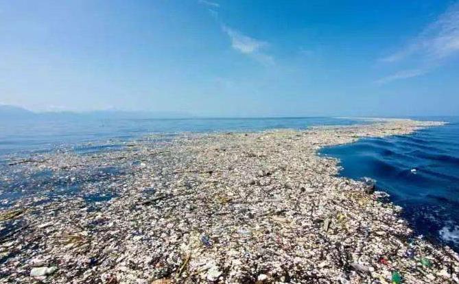 太平洋"塑料"垃圾岛,面积是英国6倍,还将建成"再生岛"