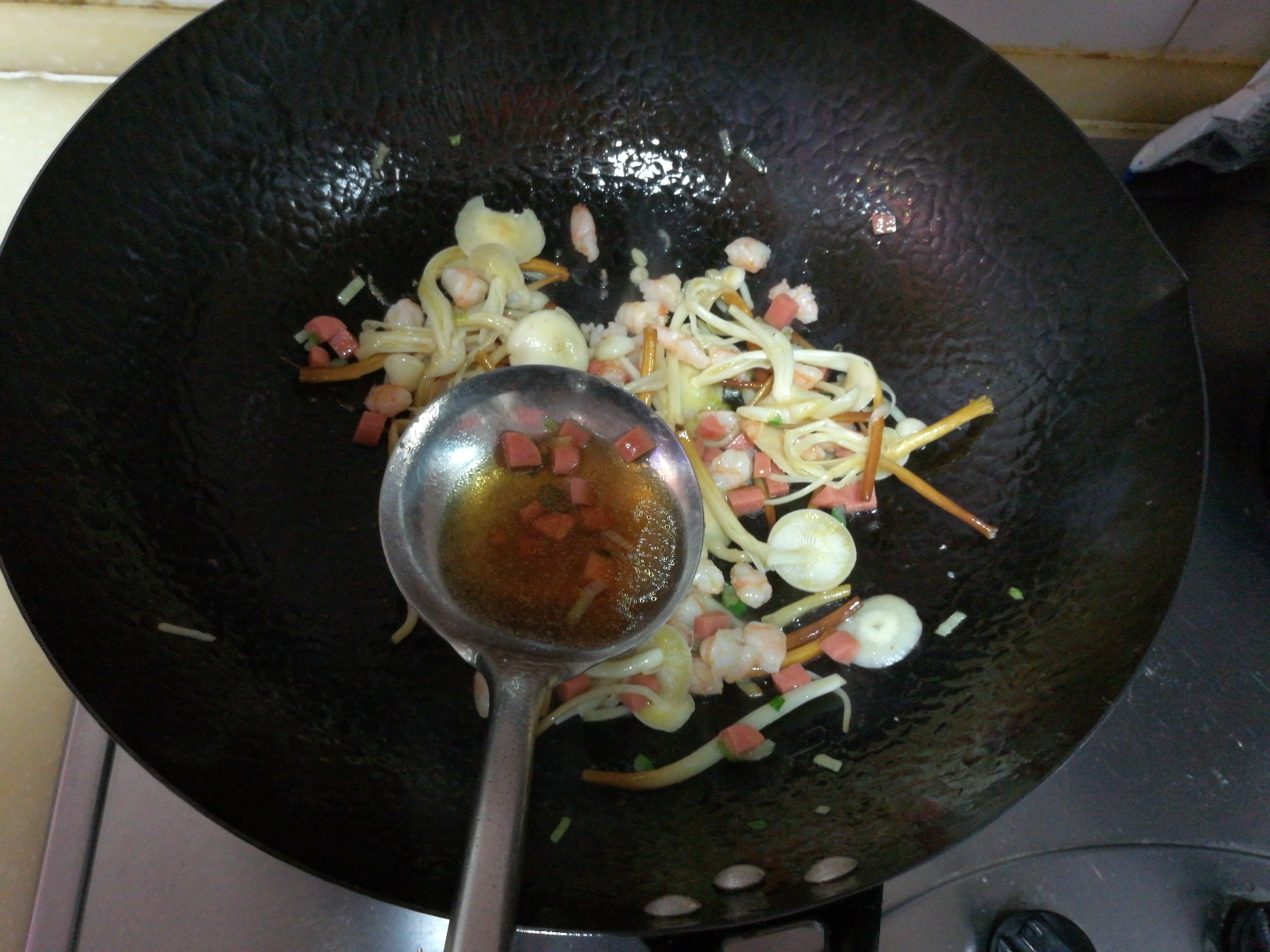 一勺饭,一勺菜,美味挡不住,盖浇饭这样做更好吃,天天吃也不腻