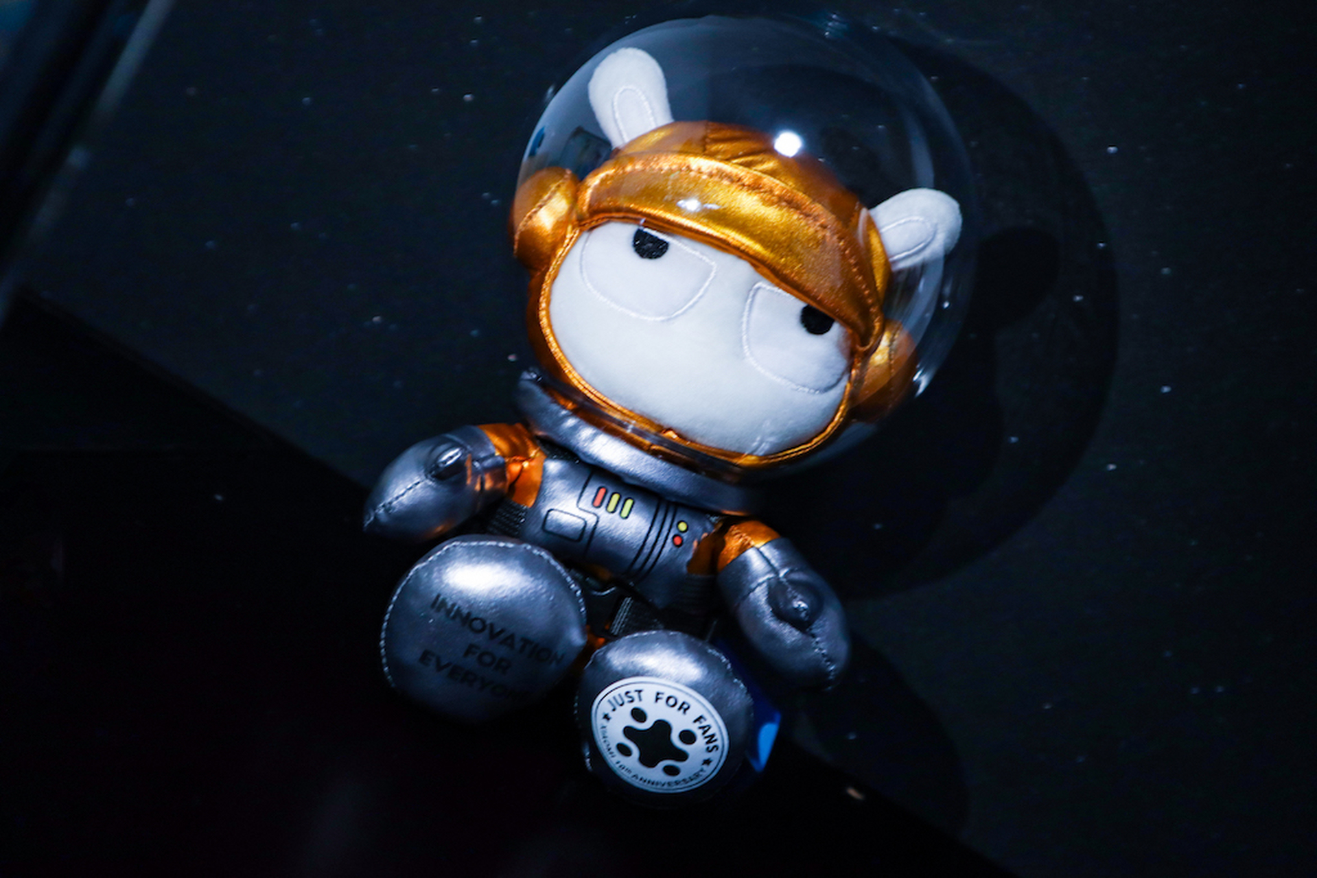 小米十周年探索米兔[鲜花][鲜花] 我们的征途是星辰大海[鲜花][鲜花]