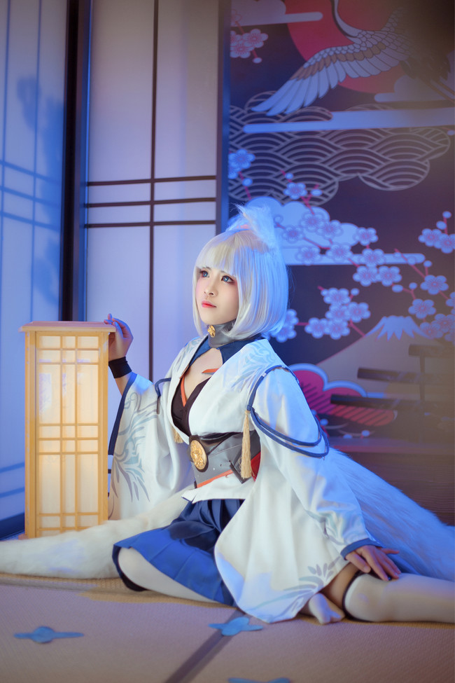 碧蓝航线:白丝长腿小姐姐cos加贺,做你的加贺舰娘