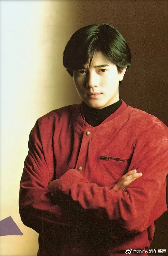 在家办公是种什么样的体验# 这几天刷了龙神太子,小忠真的好美丽!