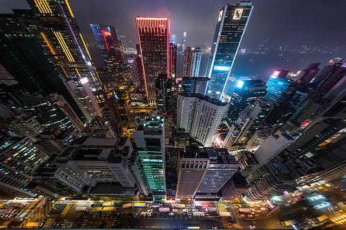 台湾,那些穿行在闹市街头的车水马龙,浅浅的像我的记忆