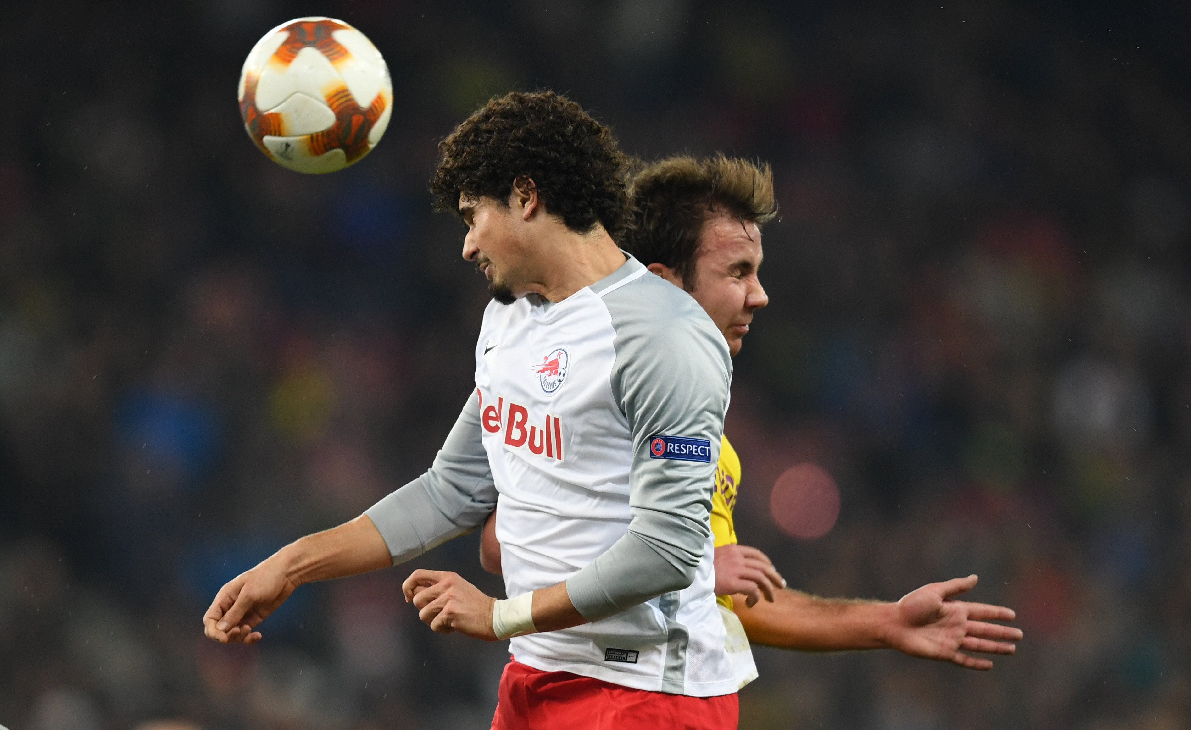 足球——欧罗巴联赛:萨尔茨堡晋级八强(6)