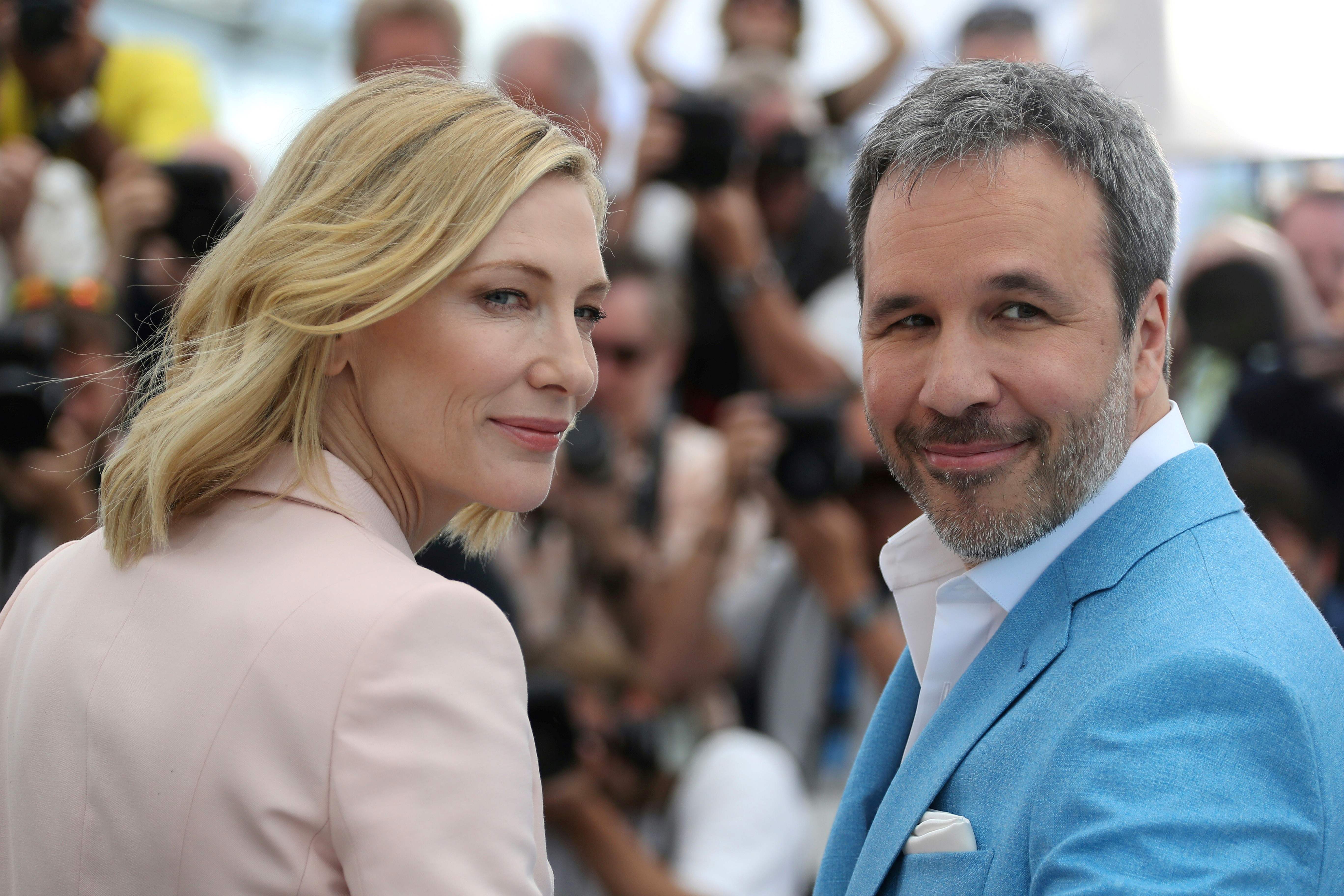 第71届戛纳电影节评委亮相拍照式(9)