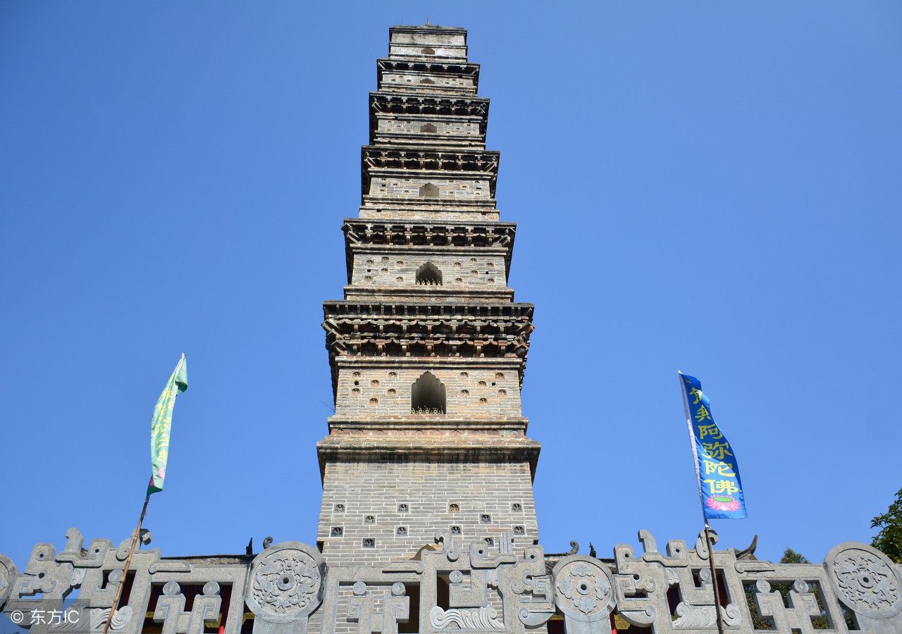 安庆法云寺塔,全国仅存四座方形古塔之一,珍贵的历史文化瑰宝