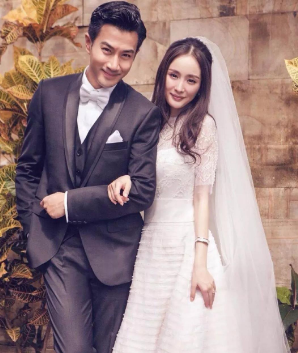 刘恺威新恋情曝光,新女友比他小13岁,这是什么节奏