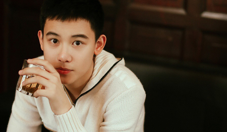 胡先煦,从小童星到新生代男演员,一路过来敢想敢做敢拼