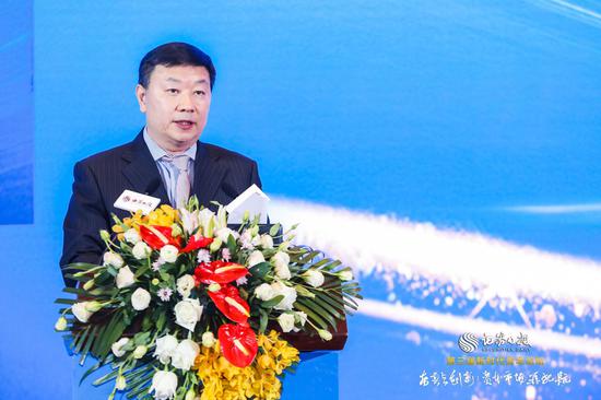 深交所党委副书记杨志华:加快推进落实改革任务