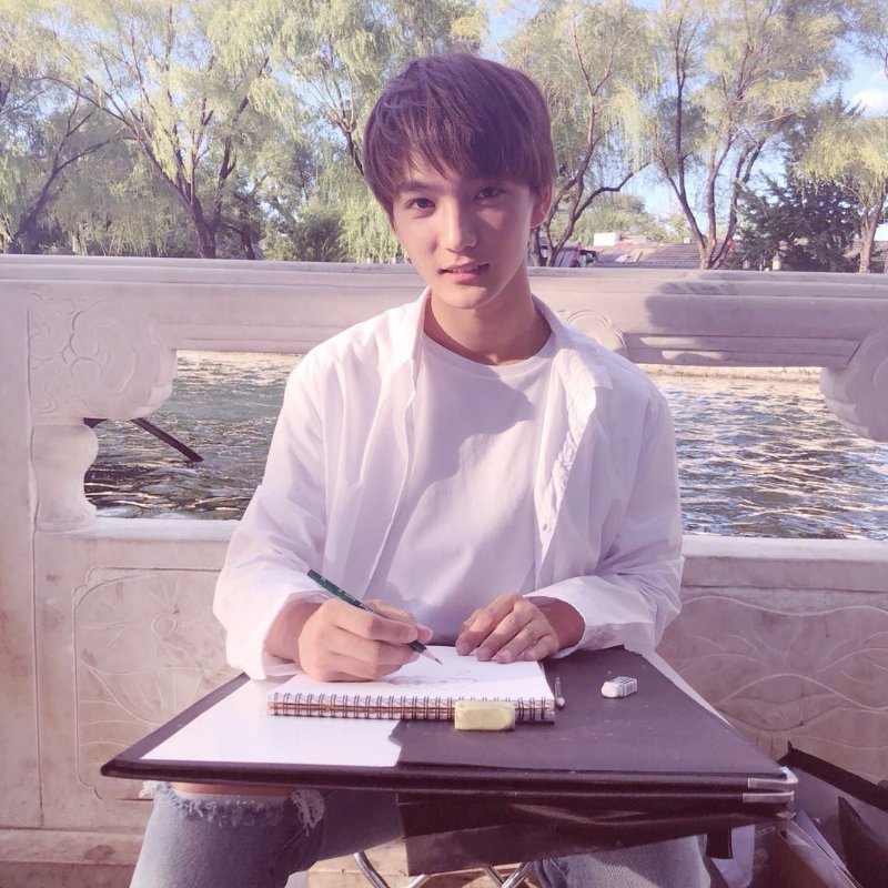 《以团之名》官宣 网友喜提"后海弟弟"祁宋