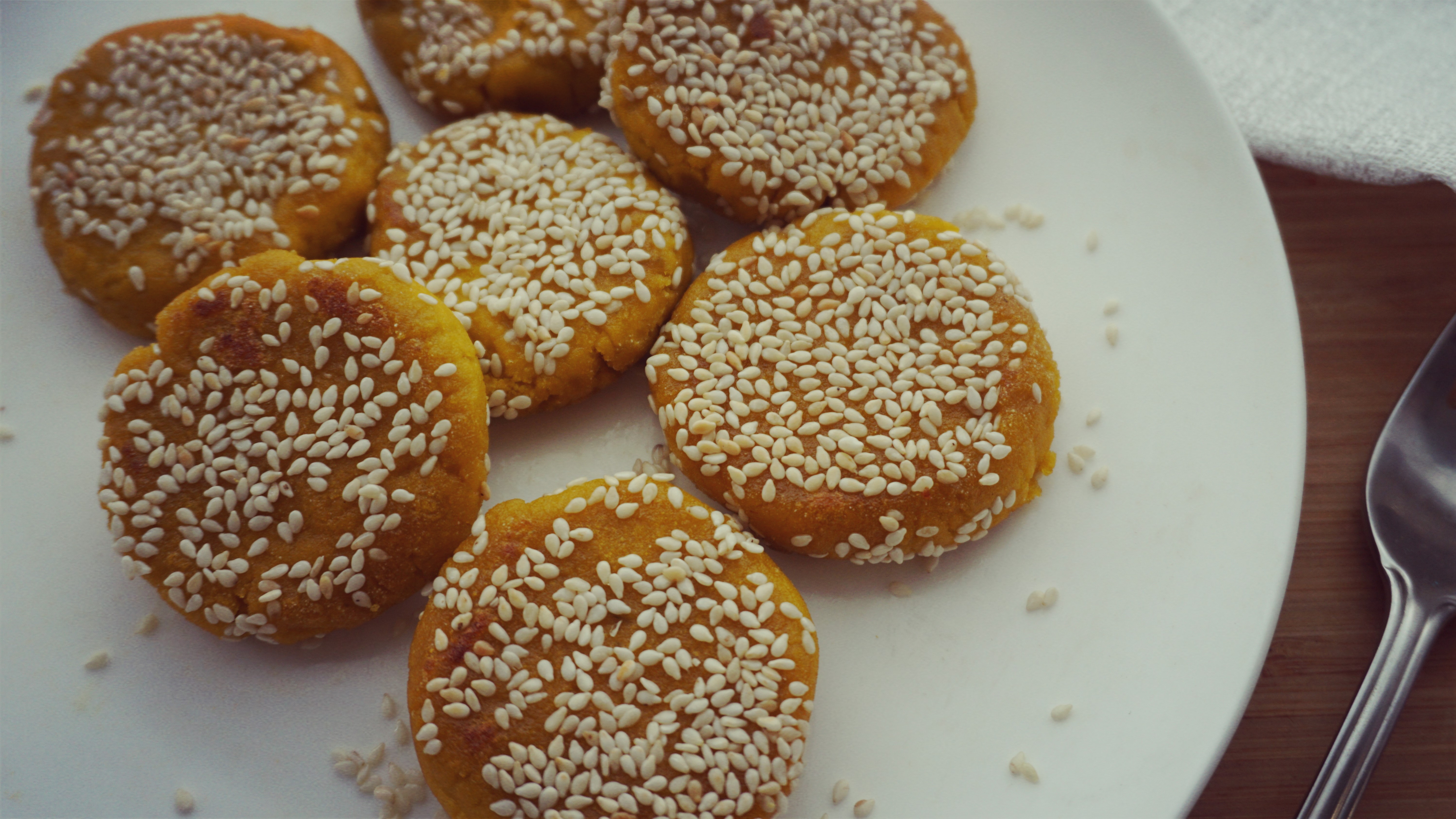 解锁新吃法,糯米南瓜饼,不用烤箱不用炸,全家老小都爱吃