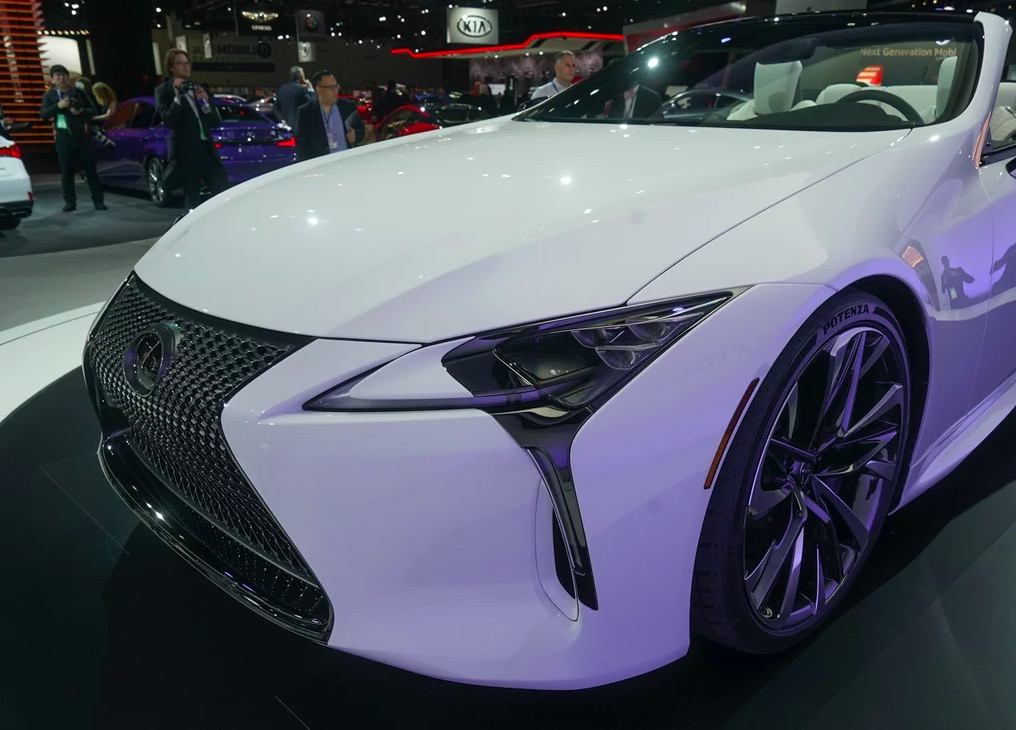 雷克萨斯lc 2019款 convertible concept