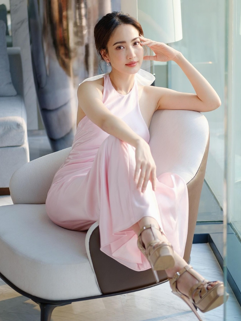 娜塔玻提米露克(taew)情人节活动美图,粉嫩又甜蜜