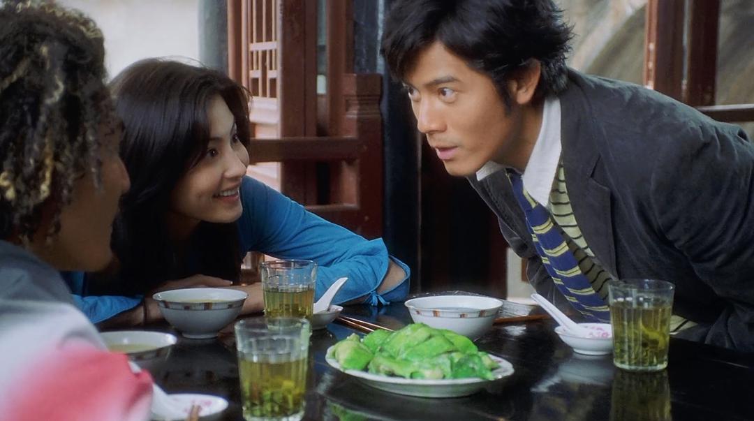 郭富城张柏芝电影里跳广场舞,曾引发大街小巷跟风!