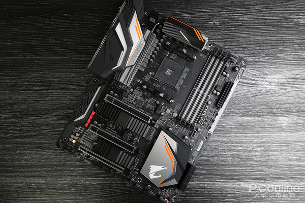 技嘉x470 aorus gaming7 wifi开箱:工业风的艺术品