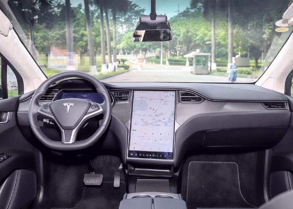 深度解析,model x,时尚年轻对于这款车你都知道多少呢!