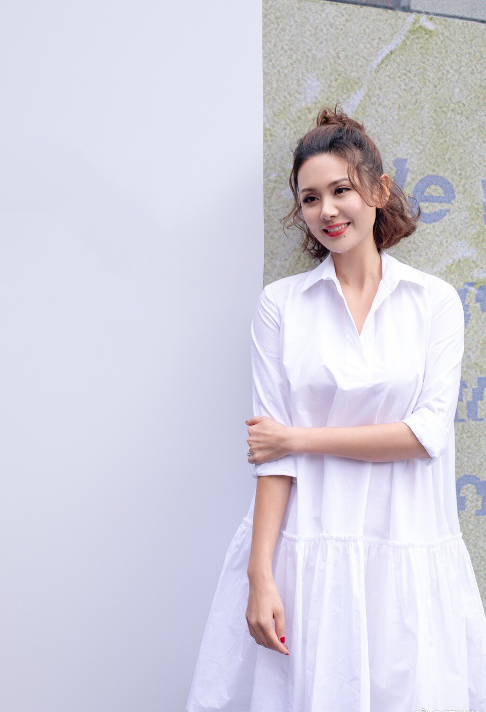 郭晓冬喜欢程莉莎是有道理的,敢问这样性感的她有谁不喜欢