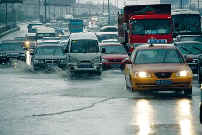 雨季如何养护汽车?雨天如何才能让爱车不受损你真的明白吗