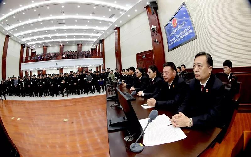 泰安张宸,赵文菊等37人黑社会性质组织犯罪案一审宣判