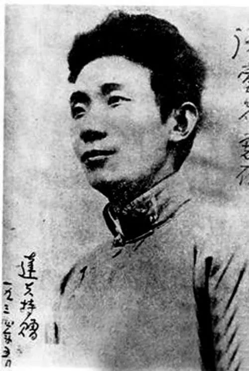 "薄有狂才追杜牧 应无好梦到刘贲"写出这首诗的是怎样一个男人