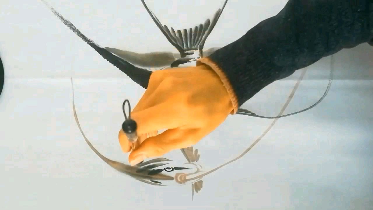 水墨神仙鱼画法|黄俊成示范