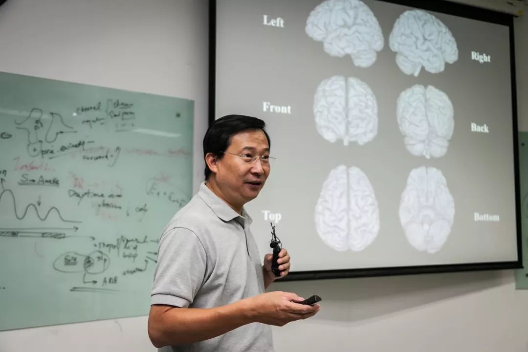 他放弃价值过亿实验室,退出美国籍毅然回国,掀起华人学者归国潮