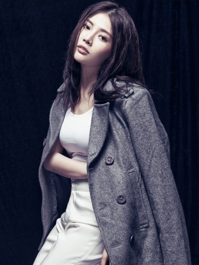 徐冬冬:国色天香,妍姿俏丽的大姐姐