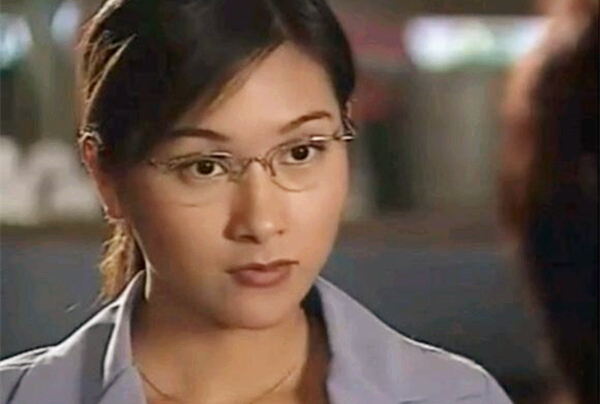 《我和僵尸有个约会2》中有5大绝色美女,除了马小玲你还记得谁?