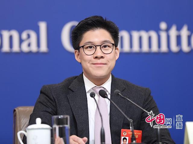 霍启刚:不想用"北上"的词形容大湾区