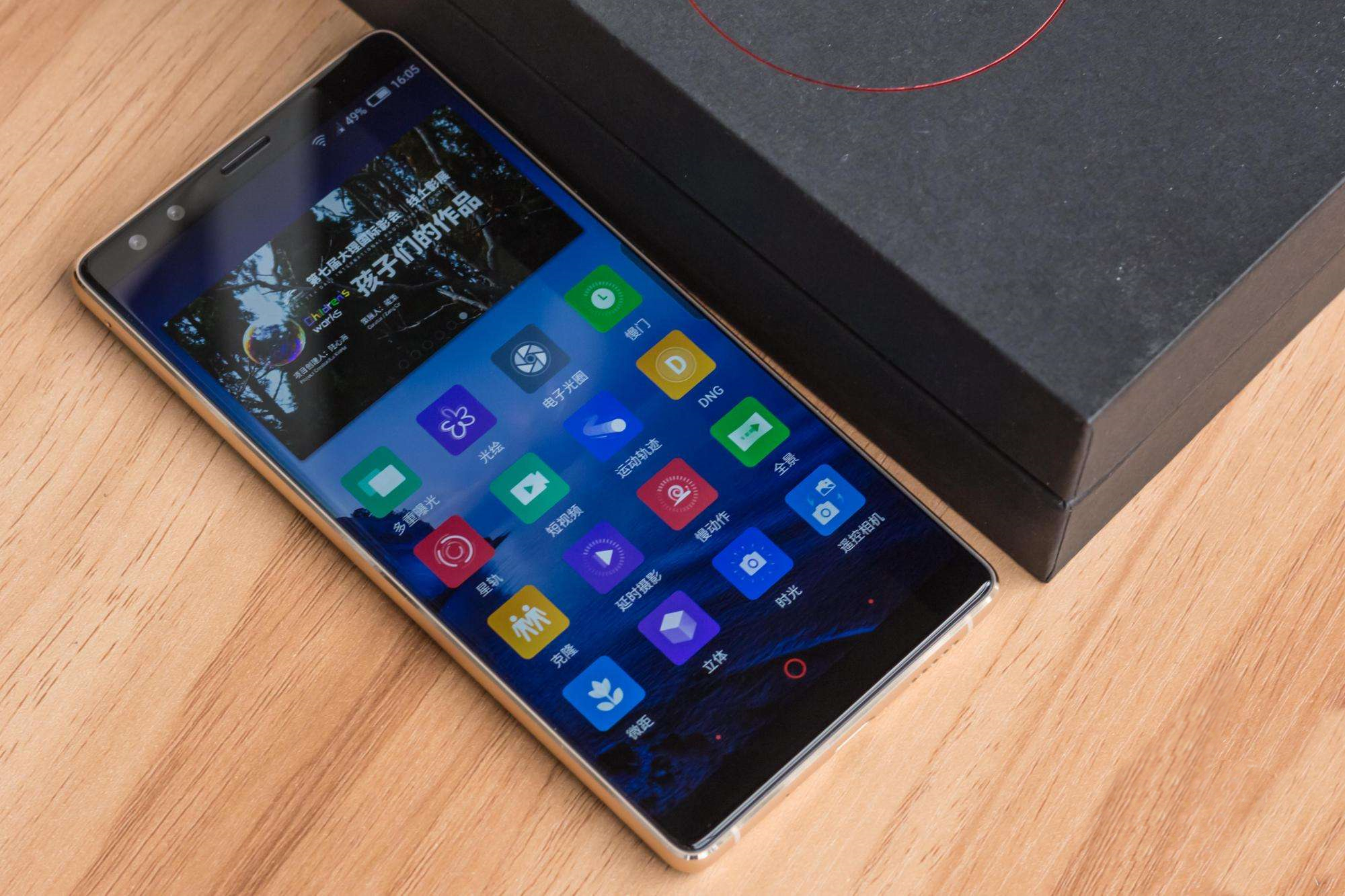 作为一名屌丝级别的数码控,不能因为没钱委屈自己使用手机的权利,所以