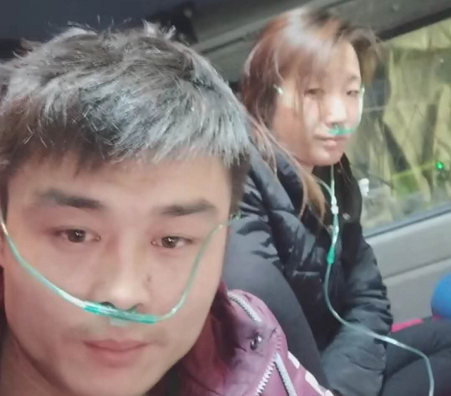"开卡车的小辉辉"网红夫妻途中遇难,粉丝增长百万,留下两孩子