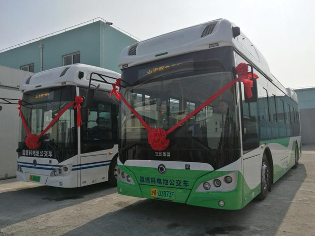 上海市奉贤区燃料电池公交车首批交付